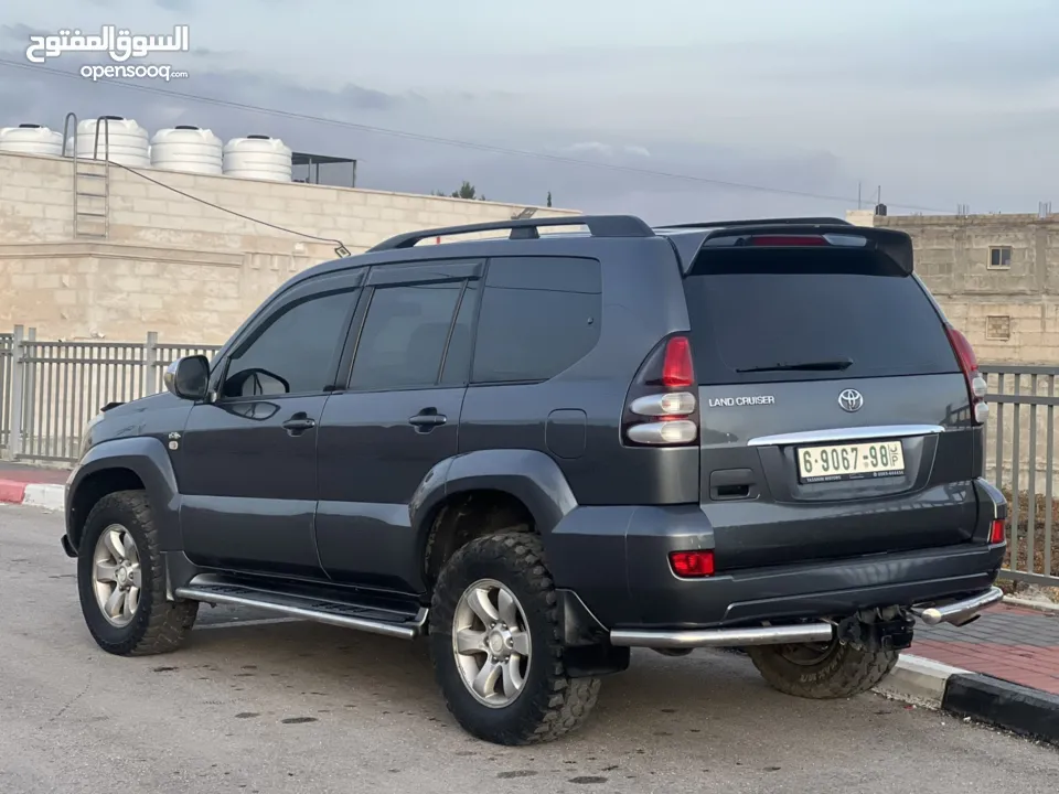 تويوتا لاند كروزر 2008