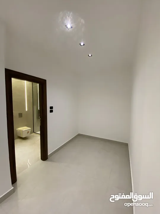 شقق فاخرة 240 متر و 200 متر 4 نوم و 3 نوم بتشطيب فاخر وبسعر مميز في أجمل مناطق طريق المطار البنيات