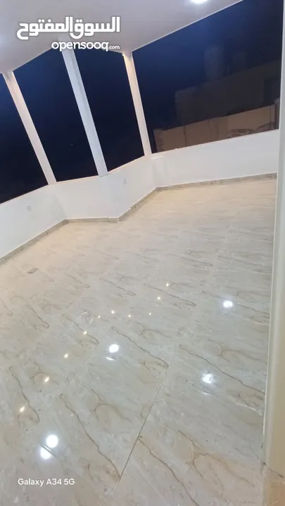 شقة فاخرة للبيع السادسة ط3هندسي 85 م تراس + مصعد اطلالة بحرية دائما