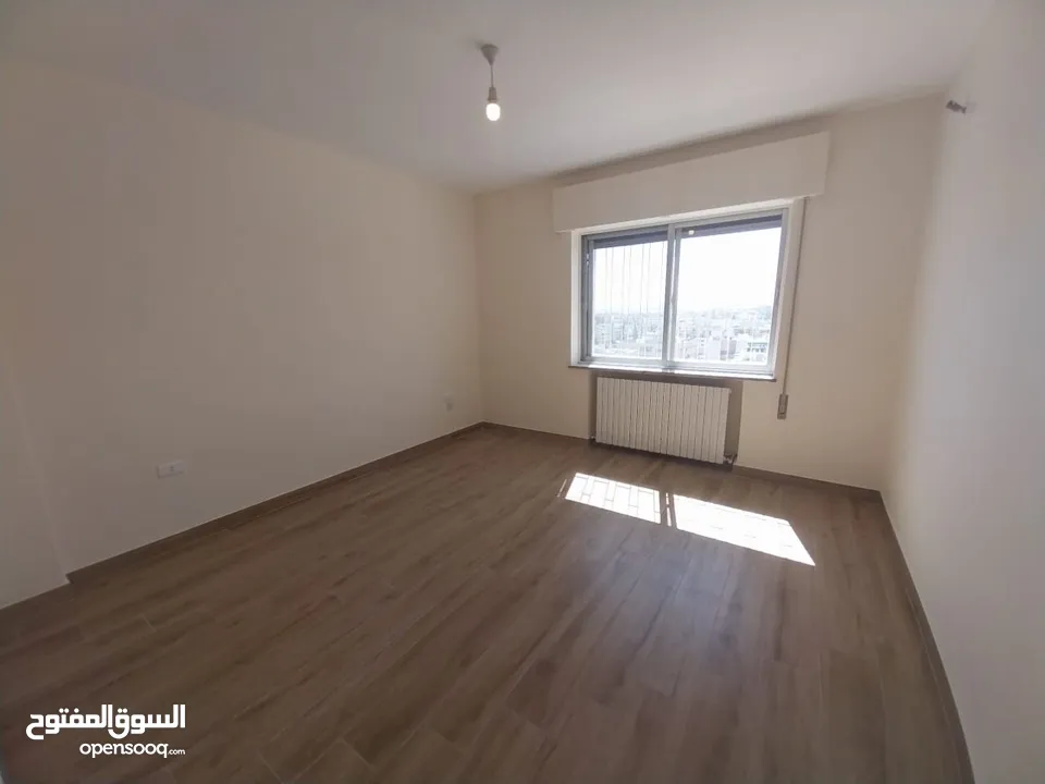 شقة غير مفروشة للبيع ( Property ID : 39036 )