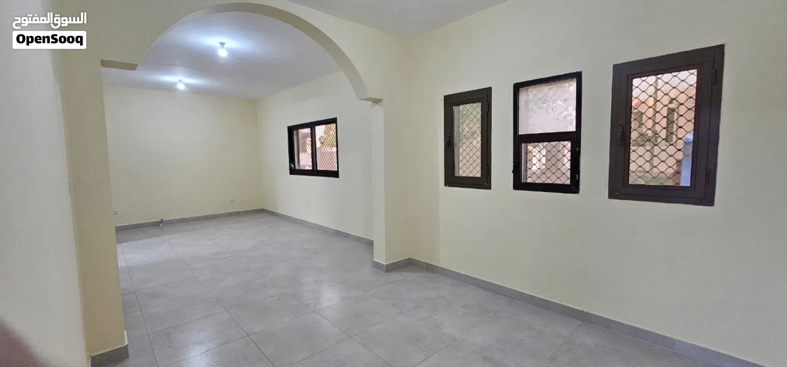 شقة 3غرفة وصالة للإيجار في المناصير