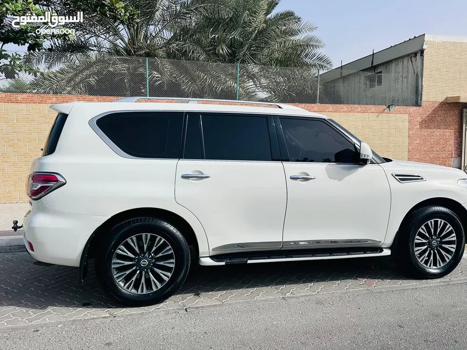 Nissan patrol 2011 platinum