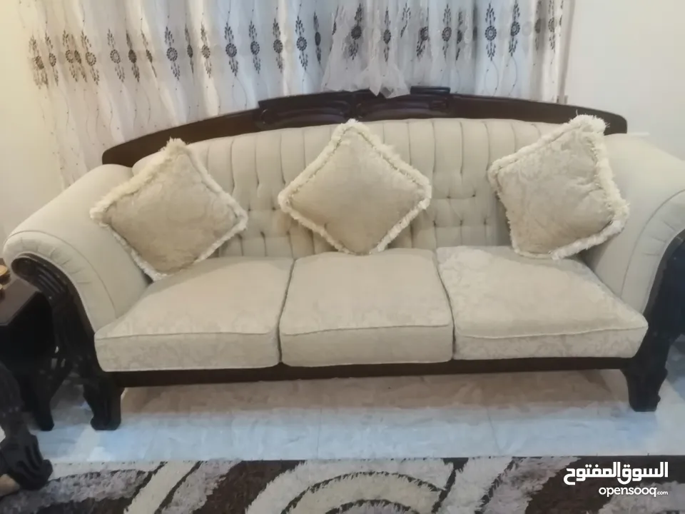 طقم كنب للبيع