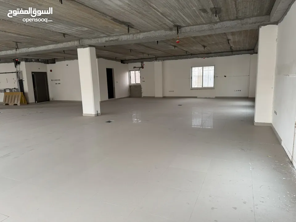 طوابق للايجار في منطقة الجاردنز