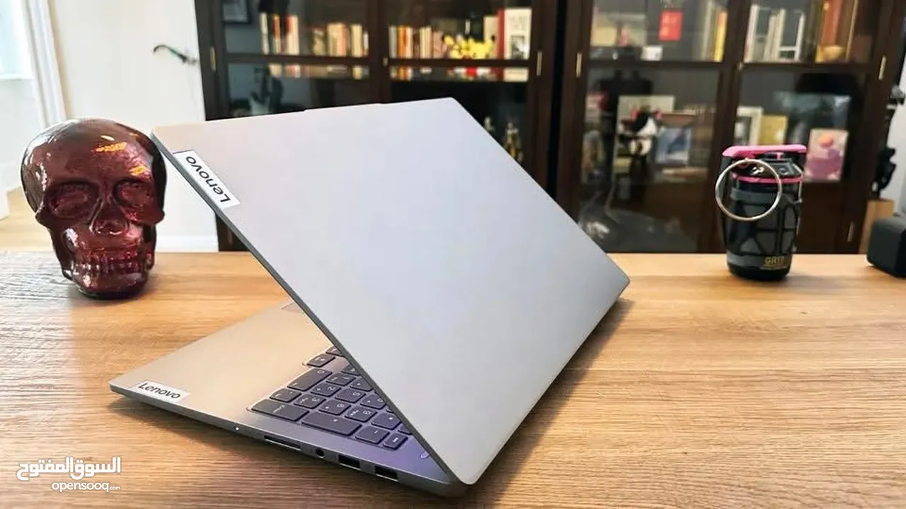 لابتوب lenovo gaming كرت 4050 وكاله ولا شخطه استخدام خفيف جدا مواصفات عاليه