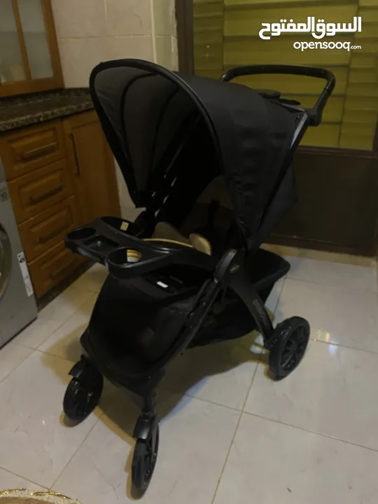 عرباي شيكو بحالة جيدة لون اسود