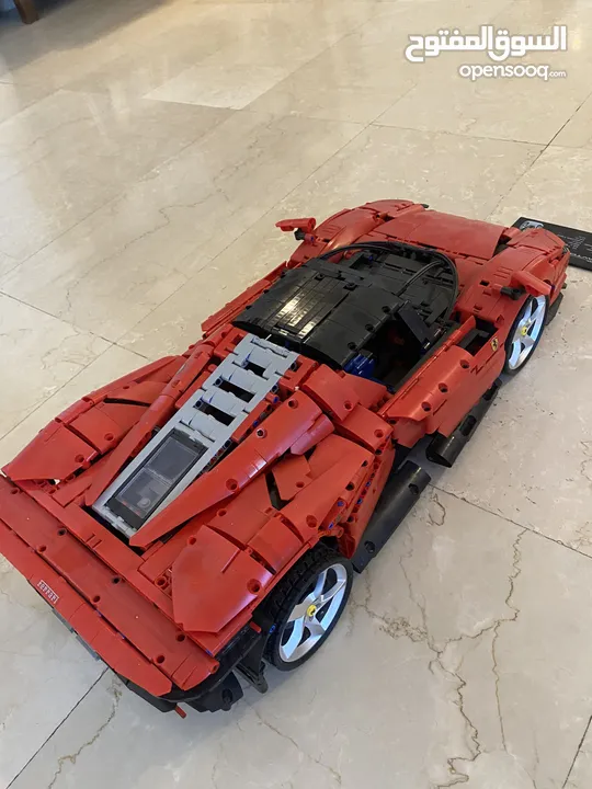 1:8 Ferrari Daytona SP3 – High-Detail Technic-Style Construction Model