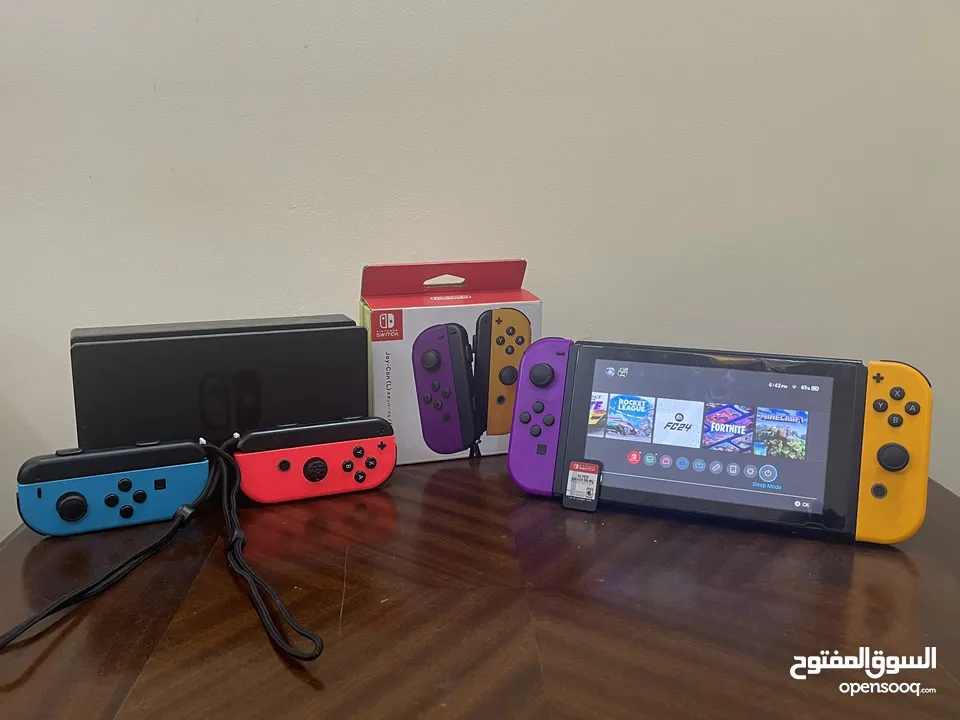 nintendo switch اصلي من امريكا مش معدل ب 250 قابل للتفاوض و معه العاب مميزة