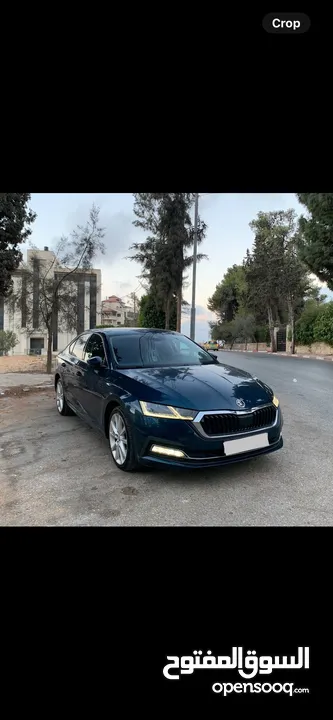 Skoda Octavia بويه شركة 2022  بحاله الوكاله  يد 1  عداد قليل