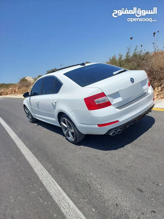 سكوده اوكتافيا