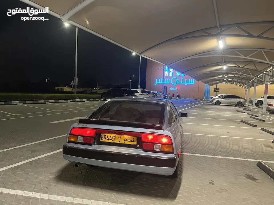 نيسان 300 1984 Z