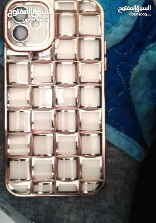 آيفون 11  رام الله