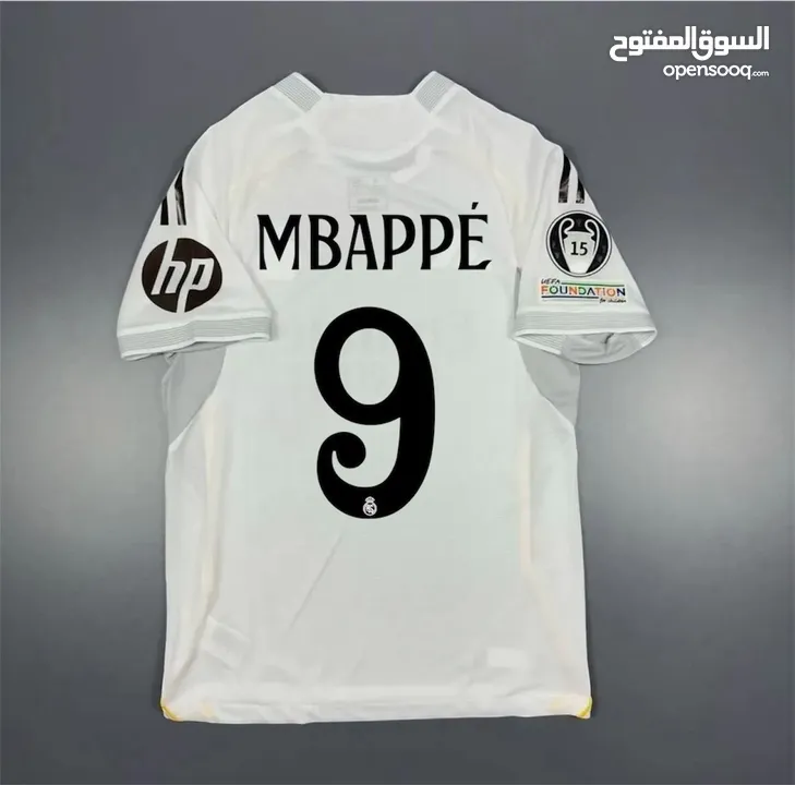 تيشيرتات  ريال مدريد