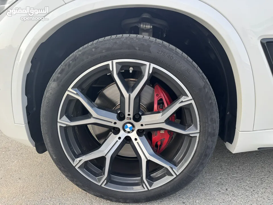 Clean BMW X5 40i with AMG warranty