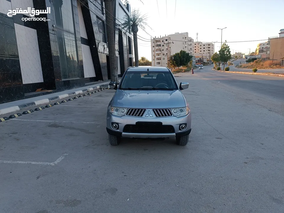 ميتسوبيشي هنتر موديل 2013 تسير 2014 (4*4)