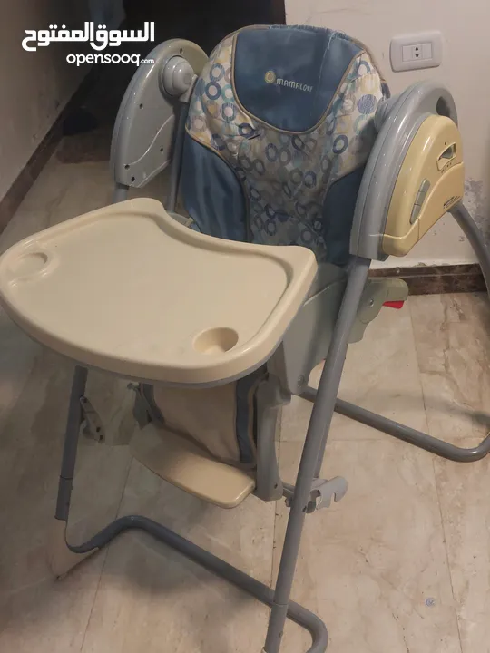 كرسي أكل للأطفال