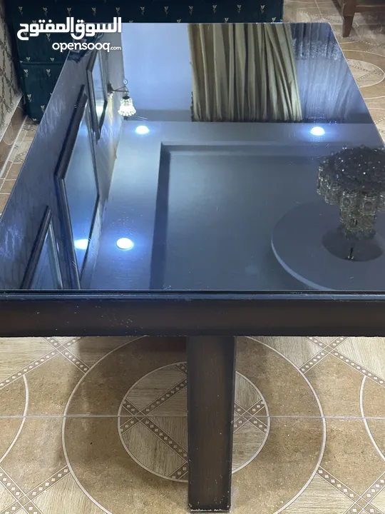 طاولة وسط لغرفة الجلوس
