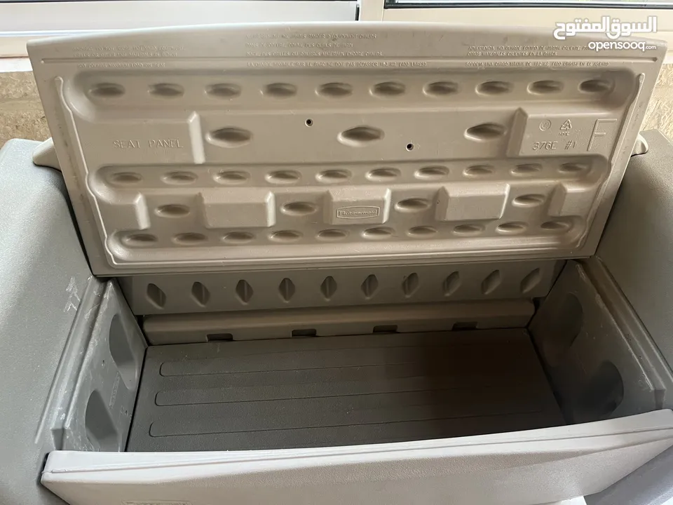 Rubbermaid Resin Outdoor Storage  Bench كنب بينش