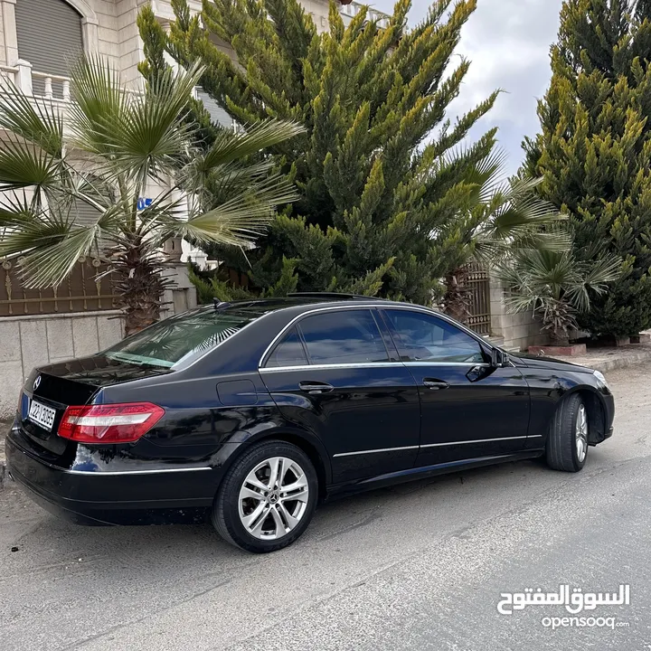 للبيع مرسيدس 2013 وارد توفيق غرغور Mercedes-Benz E200 2013