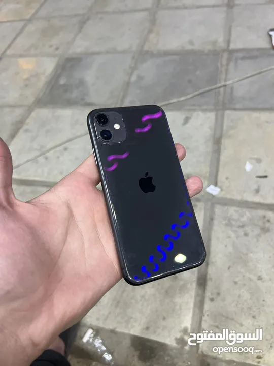 للبيعiphone 11