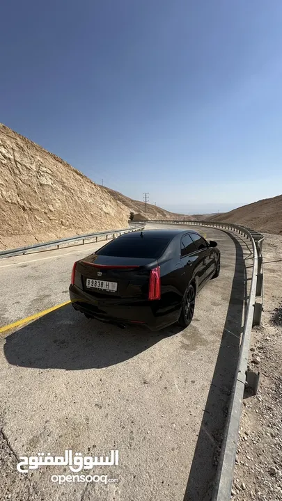 كاديلاك ATS المميزة
