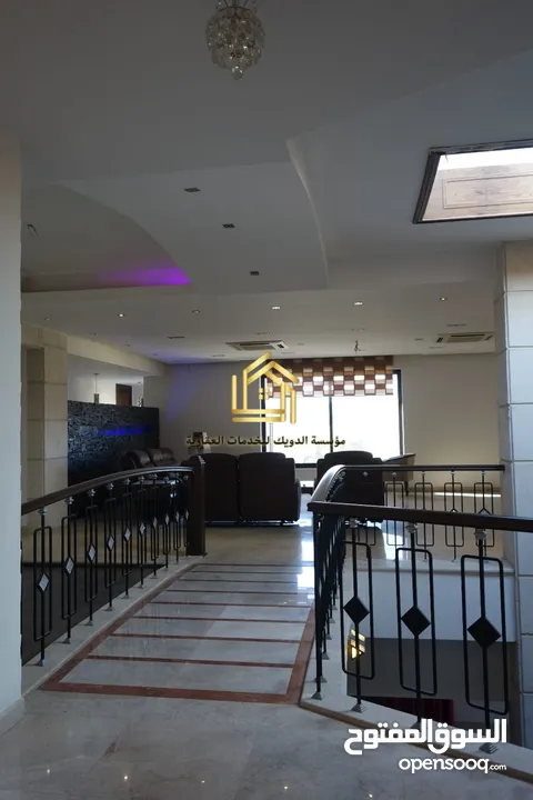 فيلا فاخرة مفروشة / مميزة بإطلالات رائعة اعلان رقم ( V10 )