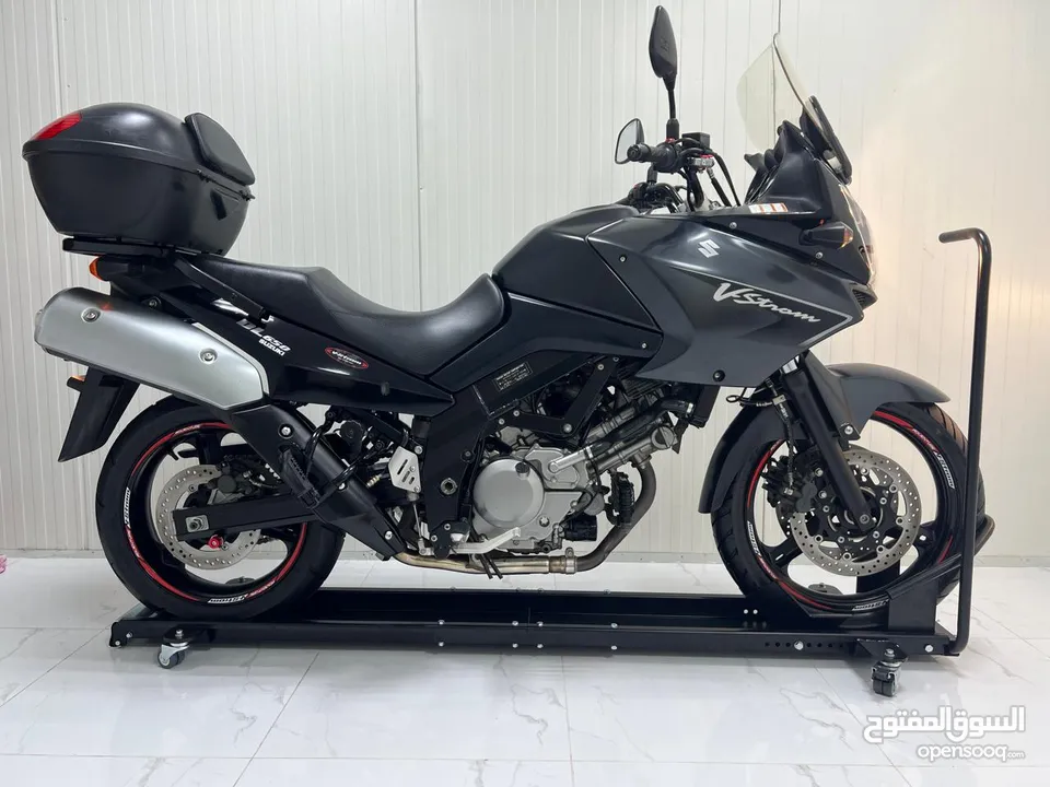 Suzuki Vstorm DL 650 سوزوكي