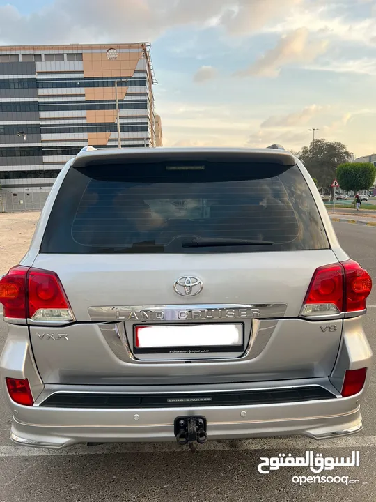 لاندكروزر LAND CRUISER VXR 4.6 FULL OPTION 20214 خليجي الفطيم