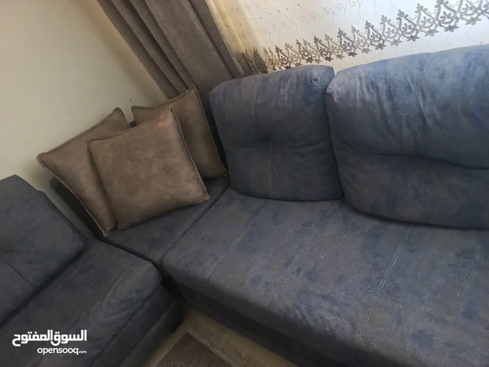 كورنر 9 مقاعد سحبات في مرج الحمام للبيع