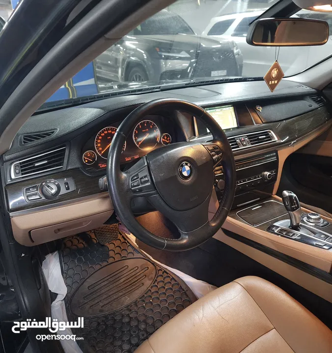 BMW 730LI 2013