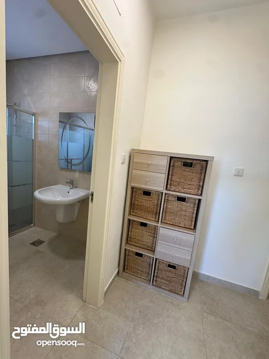 شقة مفروشة للايجار في عبدون  ( Property 38186 )-175072320