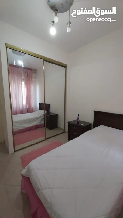 شقة ارضية مفروشة للايجار 3 نوم في عبدون