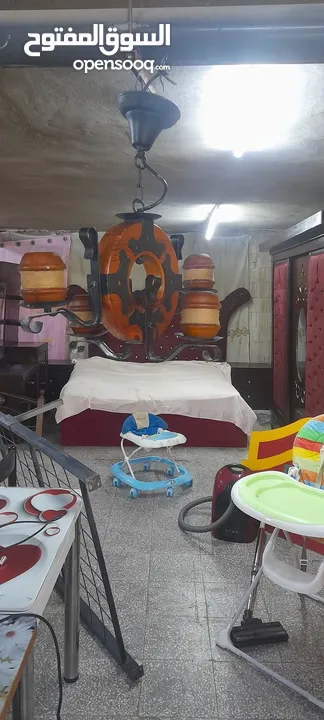 ثريات للبيع