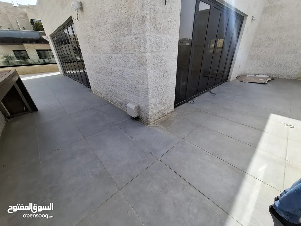 Villa for sale  ( Property 43026 )-174809396