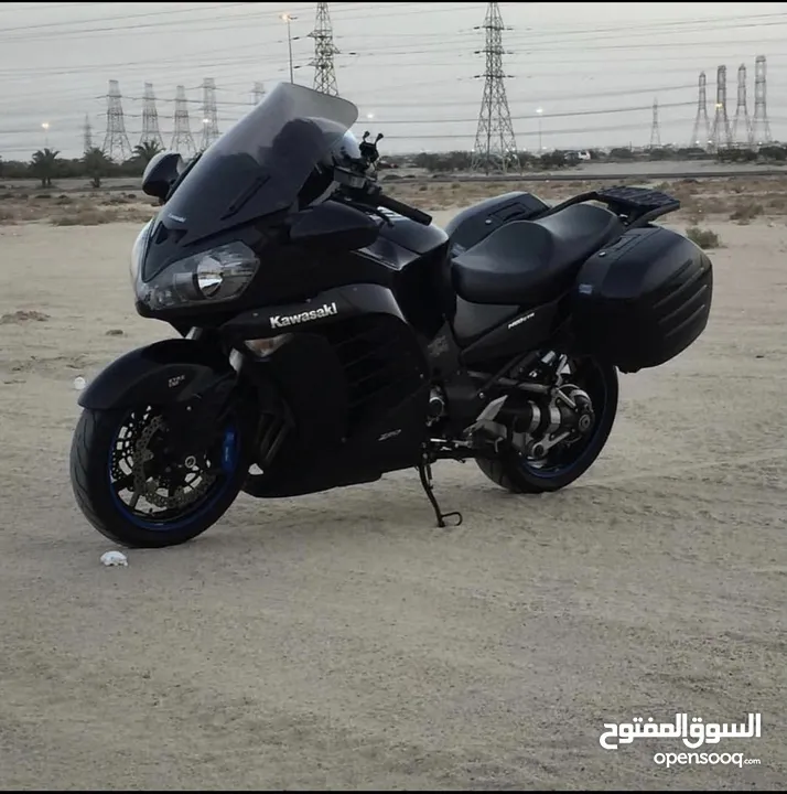 للبيع كوزاكي مديل 2012 GTR 1400cc