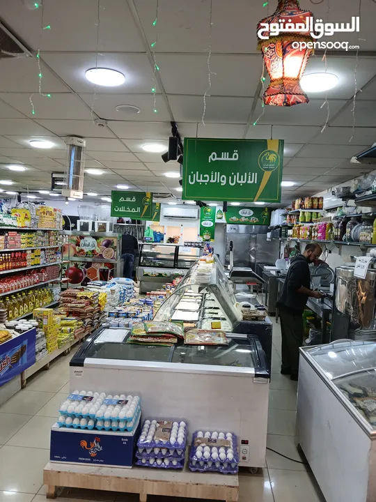 محل تجاري فخم جدا للبيع