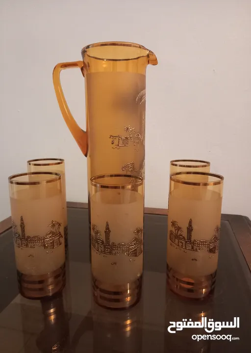 نوادر أنتيك الصدف مرصوص والزخرفة كاملة  مو منثور ويادوب ينشاف وينعد بالعدد ويتسمى صدف