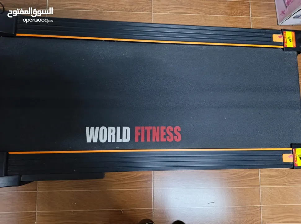 جهاز ركض (تريدميل) أمريكي ماركة world fitness بحالة ممتازة