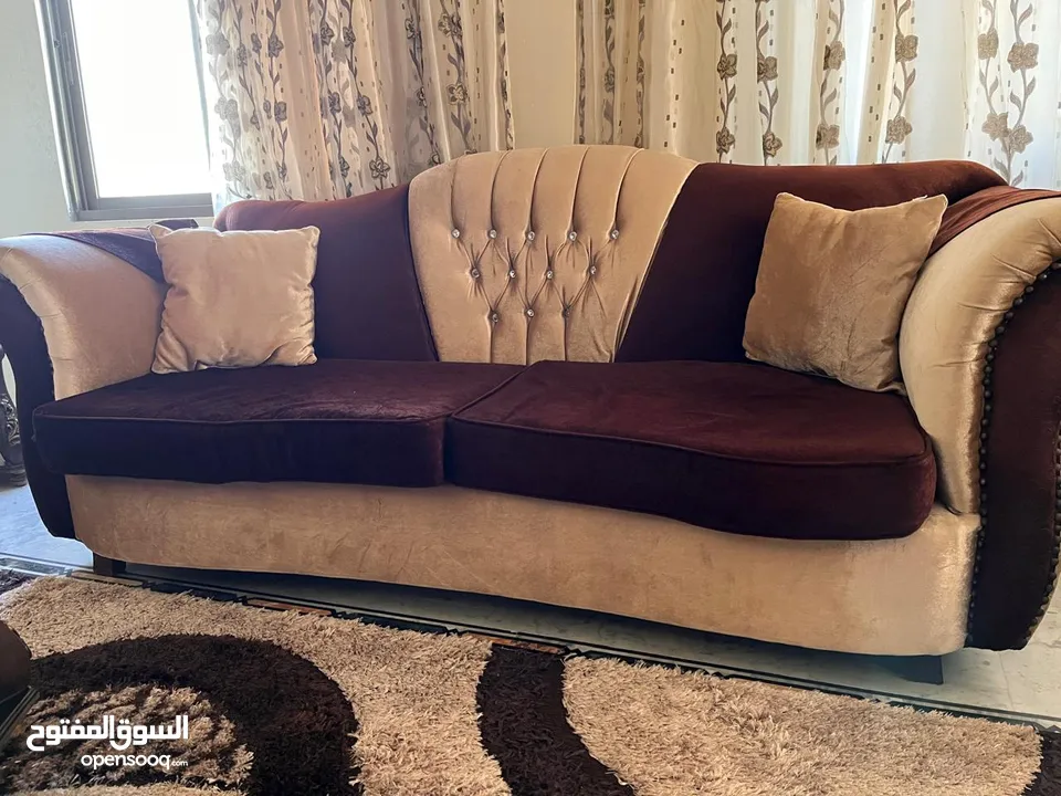 طقم كنب بسعر لقطه