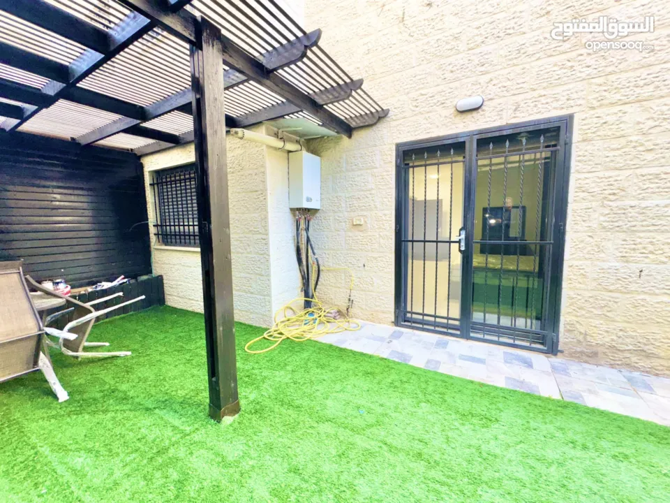 شقة مفروشة مع حديقة ومدخل خاص خلف الانجيلية