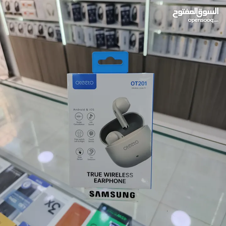 وفرنالكم سماعات oteeto الاصليه غنيه عن التعريف  بتشبك ع جميع الاجهزة تحكم تطش عزل صوت