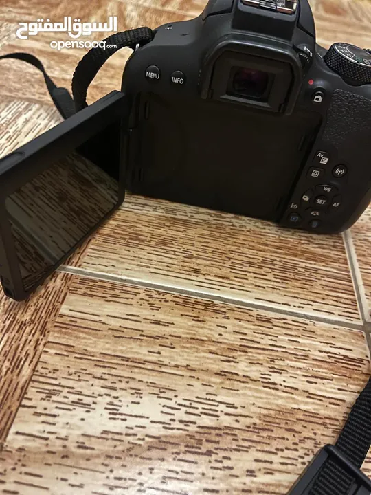 Canon EOS 800D w/ Kit Lens, 50mm f/1.8 Lens, Tripod, Battery & Charger, Laptop Cable, Backpack