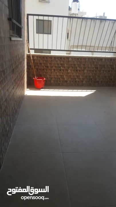 شقة مميزة للايجار