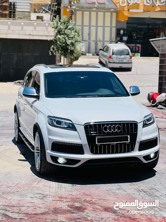 Audi Q7 full Sline