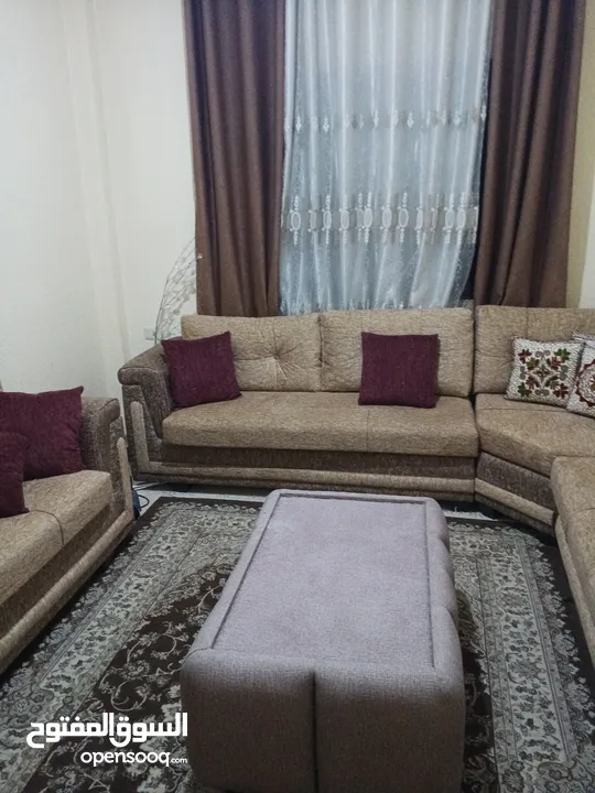 كنب لغرفه الجلوس