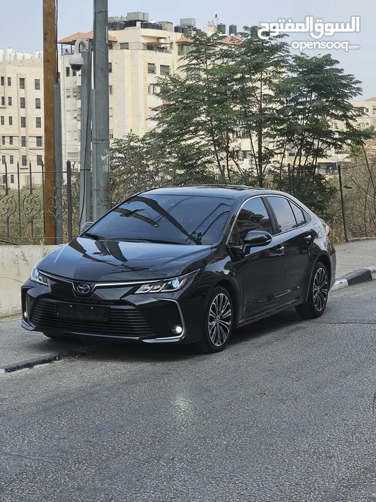 تويوتا كورولا هايبريد اكثر سياره مبيعا في العالم