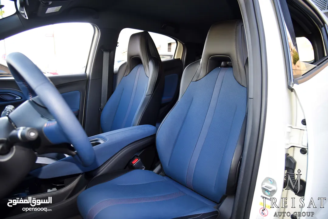 بي واي دي سيغول كهربائية بالكامل متوفر باللونين الاسود والبيج 2024 BYD Seagull EV