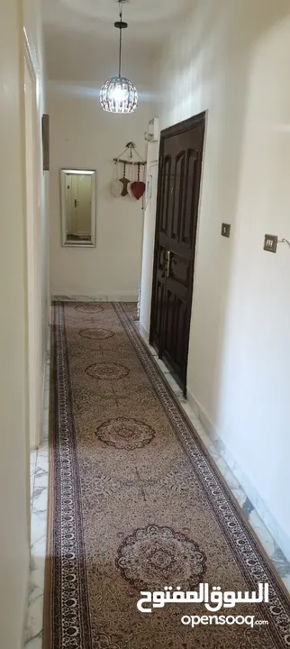 شقه طابقيه طابق ثاني للإيجار