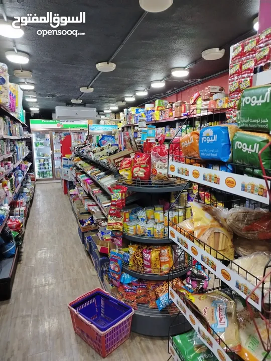 سوبر ماركت للبيع الجبيهه حي الريان مع البضاعة