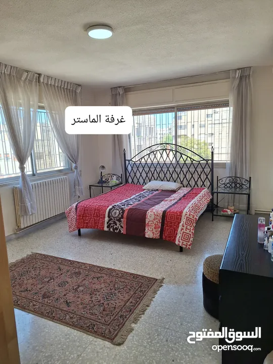 من المالك شقة شرحة 183متر في شارع عبدالله غوشة